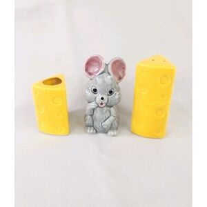 Vintage Mouse Cheese Wedge Salt And Pepper Shakers Toothpick Holder Set Japan